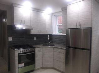 201-10 42nd Ave, Bayside, NY 11361