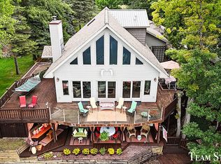 8835 N Homestead Cir, Irons, MI 49644