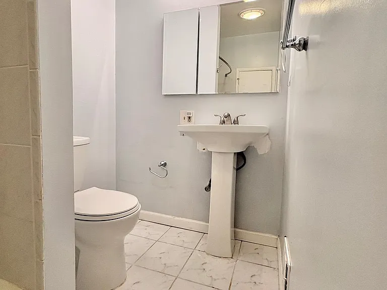 5628 Fillmore Ave — Photo 23