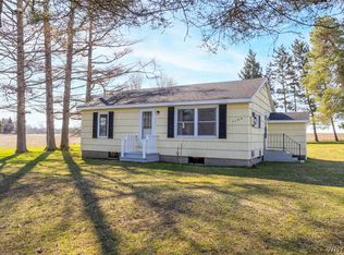 1194 Akron Rd, Corfu, NY