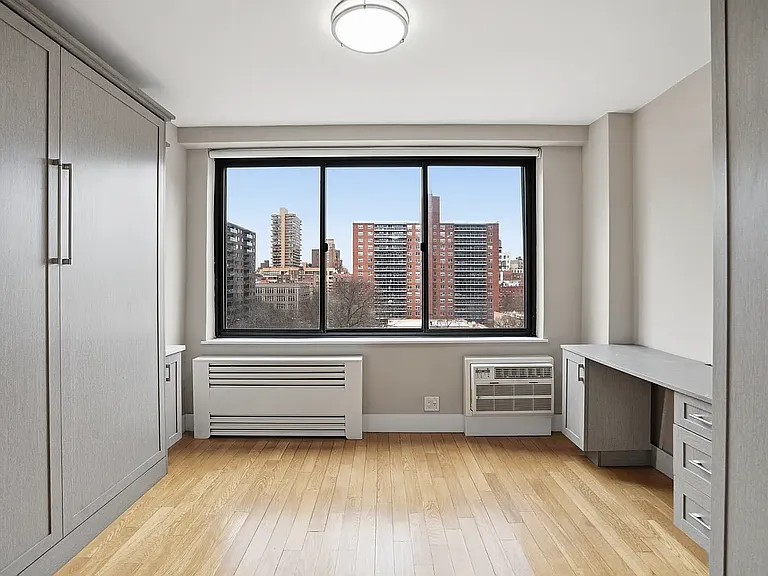 788 Columbus Ave #15B — Photo 1
