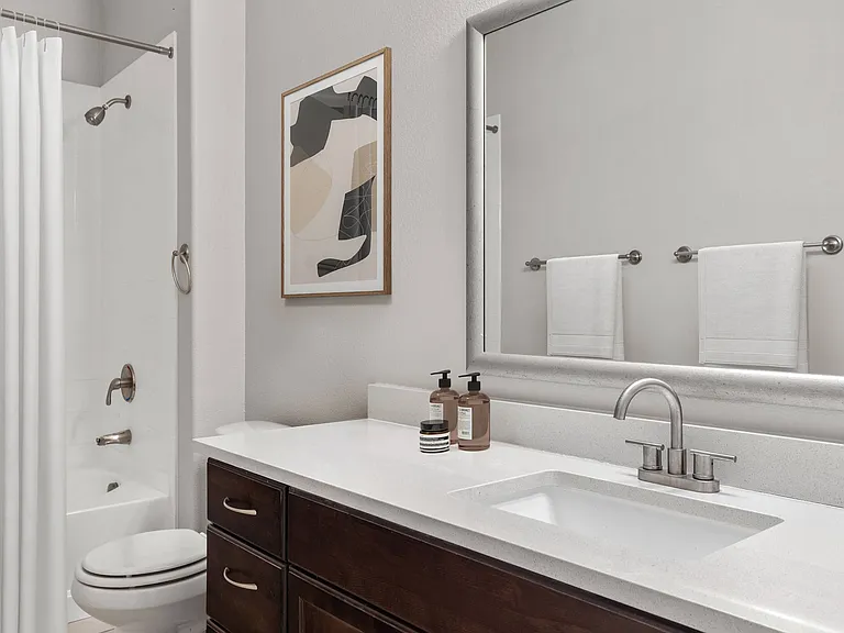 The Residences at Stadium Village — Photo 8