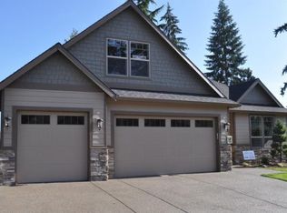 10217 NW 33rd Ct, Vancouver, WA 98685