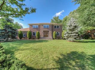 11 Pheasant Way, Florham Park, NJ 07932