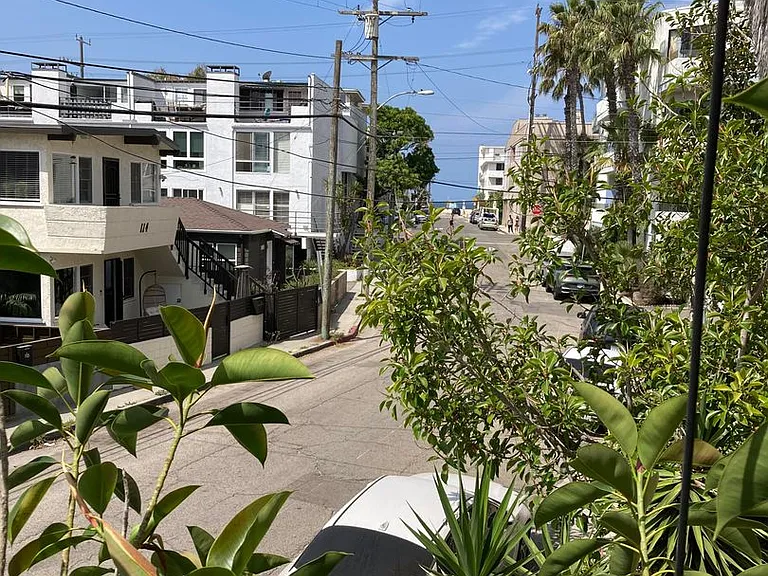 119 Driftwood St — Photo 34