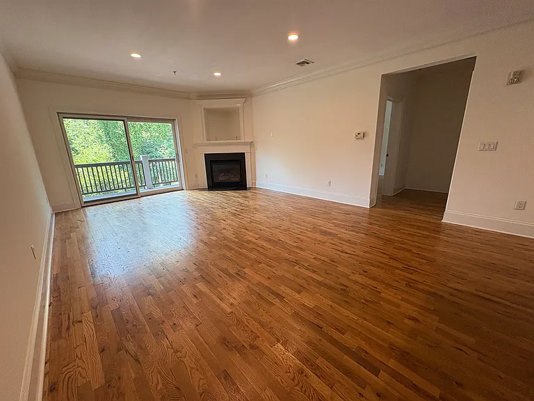 21 Seir Hill Rd #2 — Photo 9