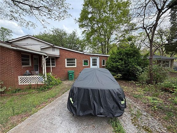 3rd image of 7076 Hammond Way