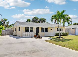 532 Riverside Dr, Palm Beach Gardens, FL 33410