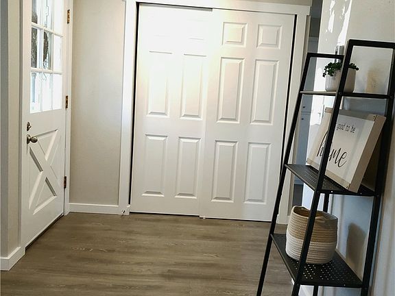 4th image of 12407 108th Avenue Ct E