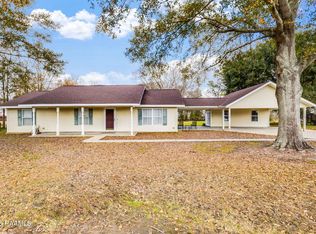 12240 Douglas Dr, Maurice, LA 70555