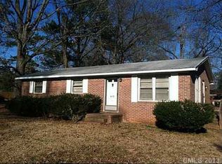 415 S Jackson Ave, Waxhaw, NC 28173