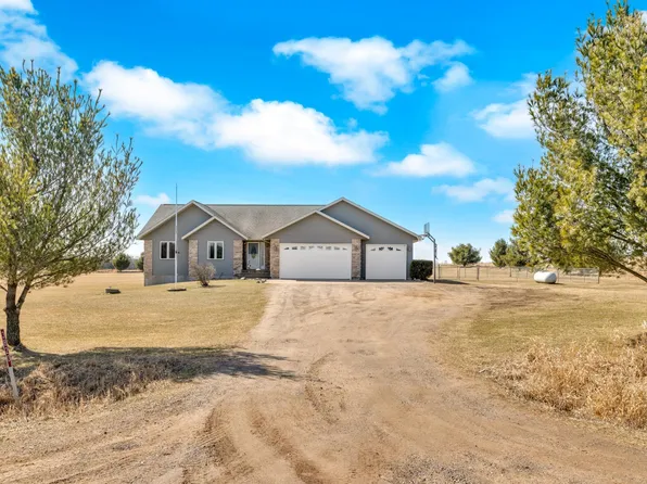 3820 250th St, Cadott, WI 54727