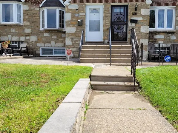211 E Fariston Dr, Philadelphia, PA 19120
