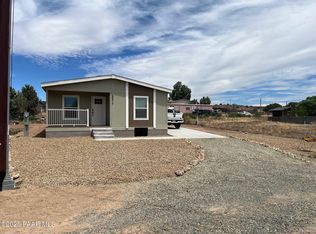 25317 N Lakeside Dr, Paulden, AZ 86334
