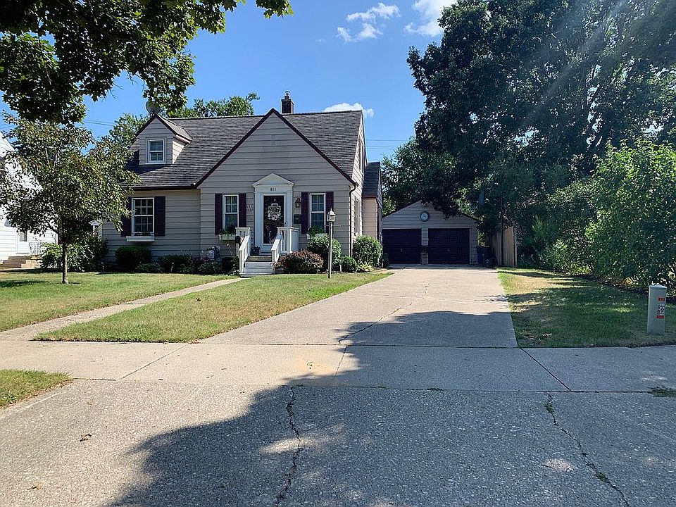 1st image of 811 Florida Ct