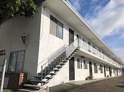 1st image of 640 E 16th St APT 15