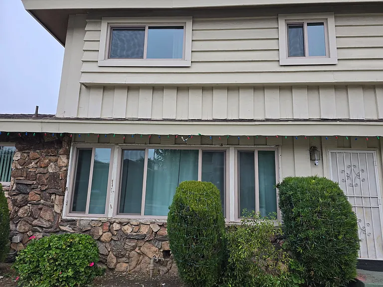 512 N Atlantic Blvd — Photo 1
