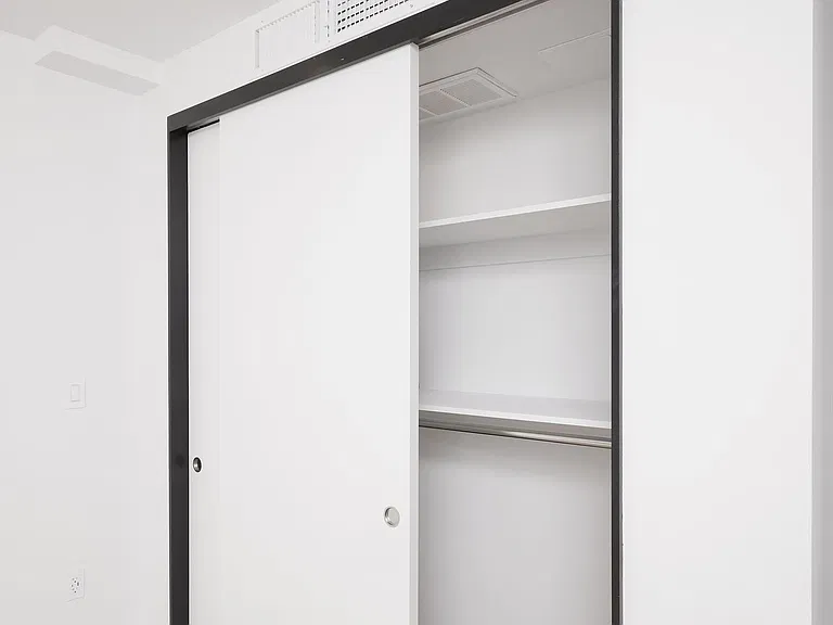 224 W 20th St #PENTHOUSE — Photo 13