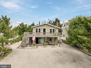 17 W 9th St, Barnegat Light, NJ 08006