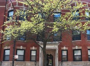 2908 N Halsted St #2, Chicago, IL 60657