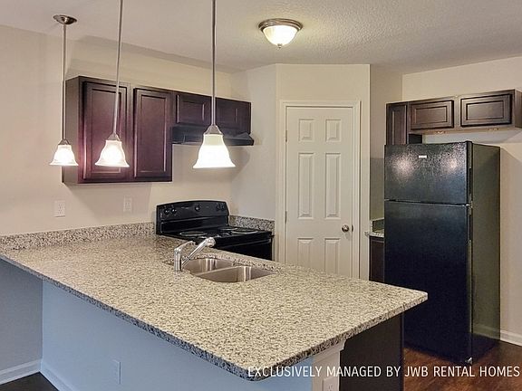 3rd image of 8413 McGirts Village Ln