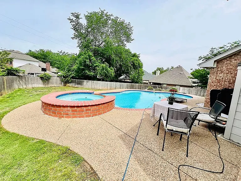 3929 Autumn Ln — Photo 17