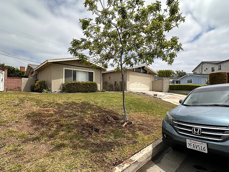 15323 Campillos Rd — Photo 2