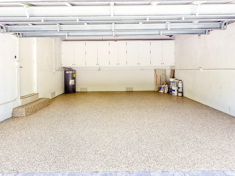 1635 Seabreeze Blvd — Photo 15