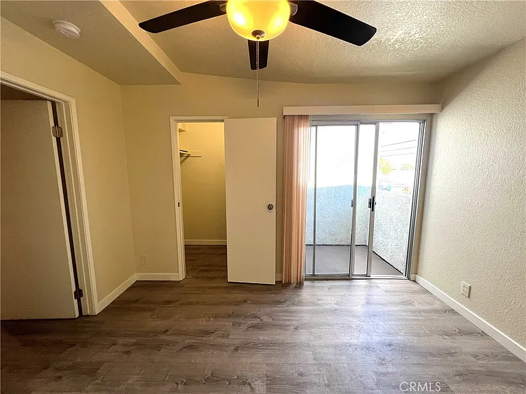 4307 W 142nd St #9 — Photo 12