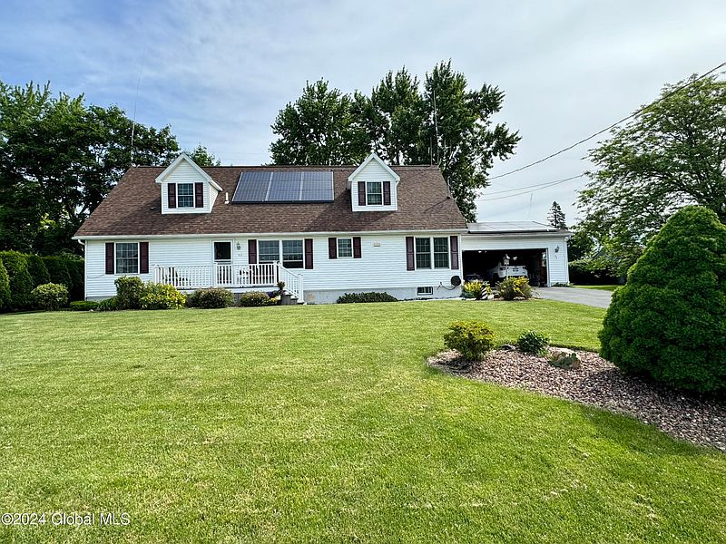 2nd image of 63 Wesleyan Avenue