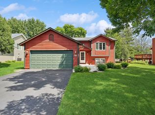 3898 Princeton Trl, Eagan, MN 55123