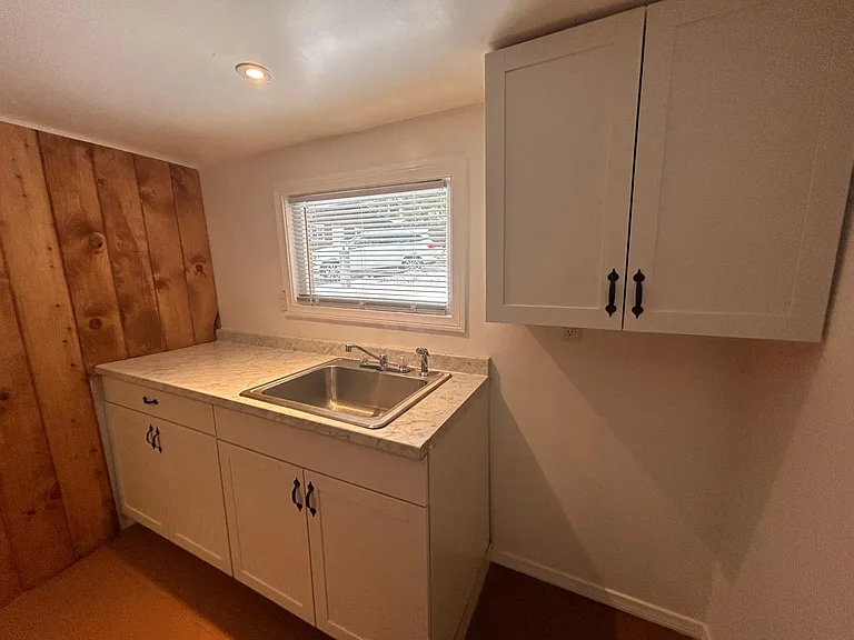 25055 Marion Ridge Dr #7 — Photo 12