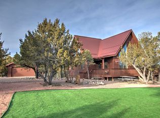 2957 Ranch House Rd, Overgaard, AZ 85933