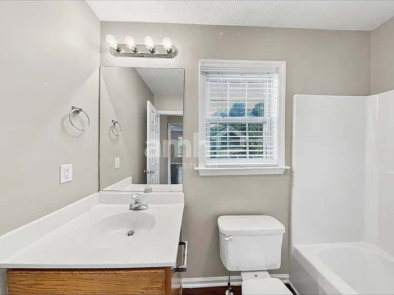 5535 Bridgegate Dr — Photo 14