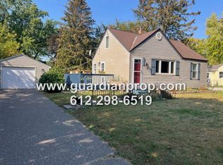 5357 Raymond Ave, Mounds View, MN 55112