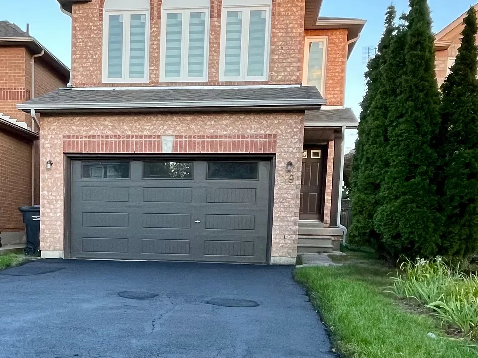 19 Saddletree Trl