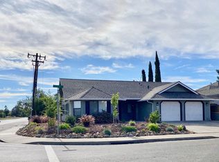 1021 Village Cir, Winters, CA 95694