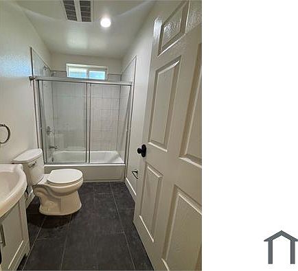 4th image of 524 W Colden Ave #2