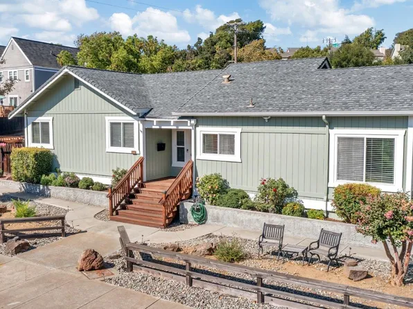 835 Military E, Benicia, CA 94510