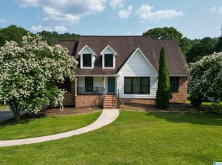 7835 Windsong Dr, Trussville, AL 35173