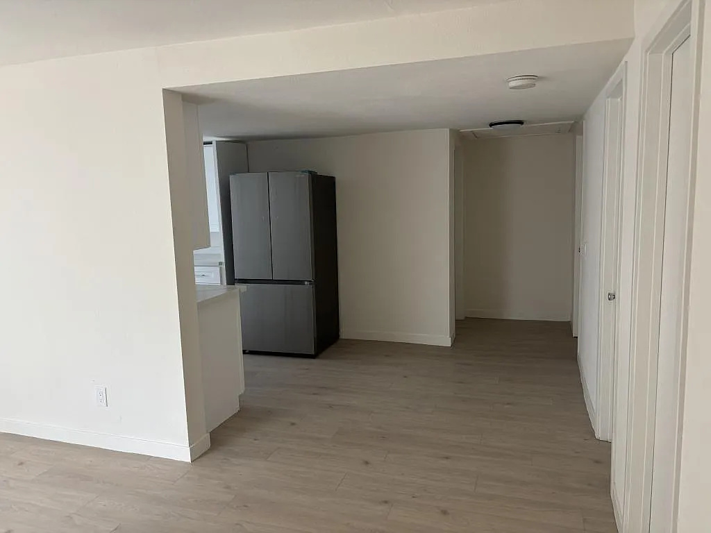 3830 41st St, unit 4 — Photo 4