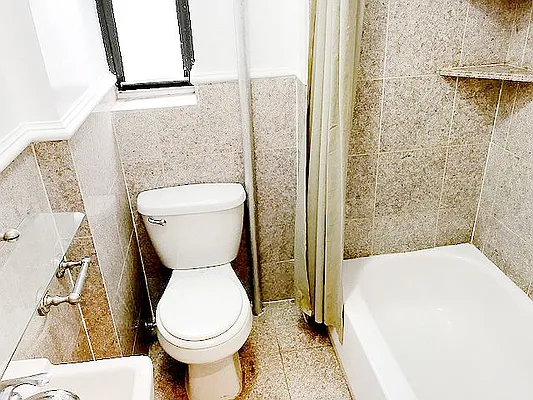 Rented by AJ Clarke | media 23