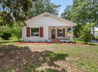 561 Macedonia Rd, Petal, MS 39465