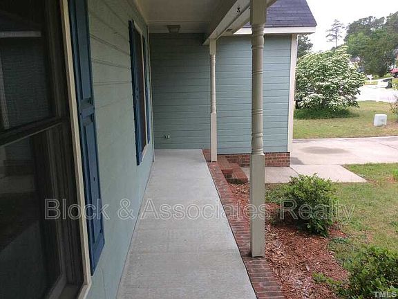 3rd image of 2906 Copenhagen Dr