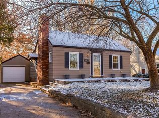 3506 Jefferson Ave, Des Moines, IA 50310