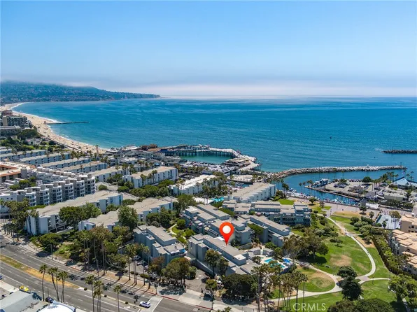 220 The Vlg Unit 303, Redondo Beach, CA 90277