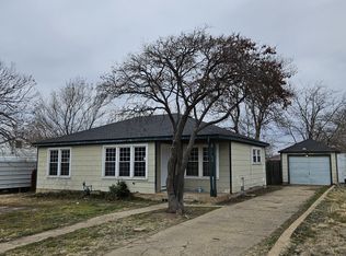 1415 Hazelwood St, Borger, TX 79007