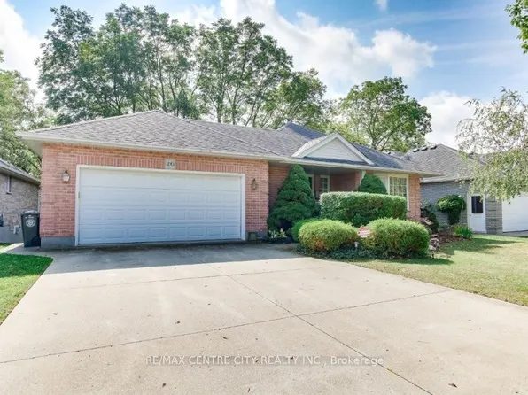 26 Symphony Ct, Central Elgin, ON N5P 4K1