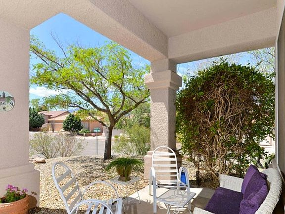 Front porch, large corner lot