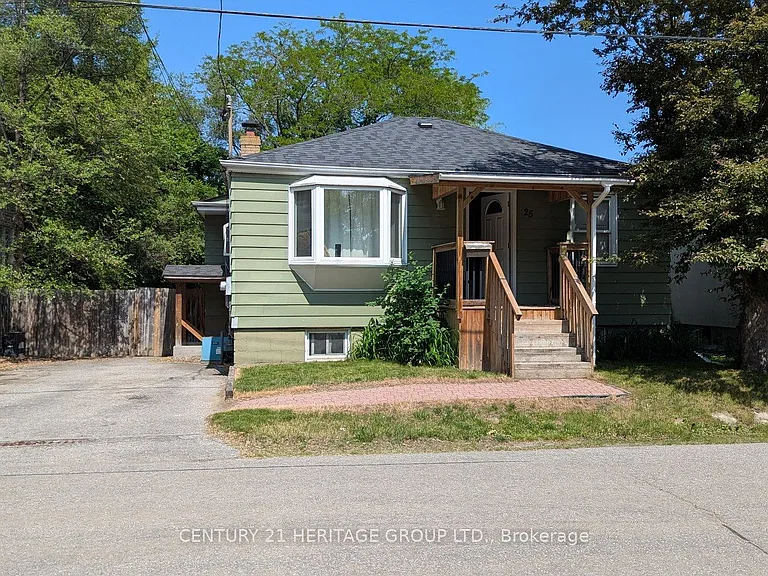 25 Bush Dr — Photo 2